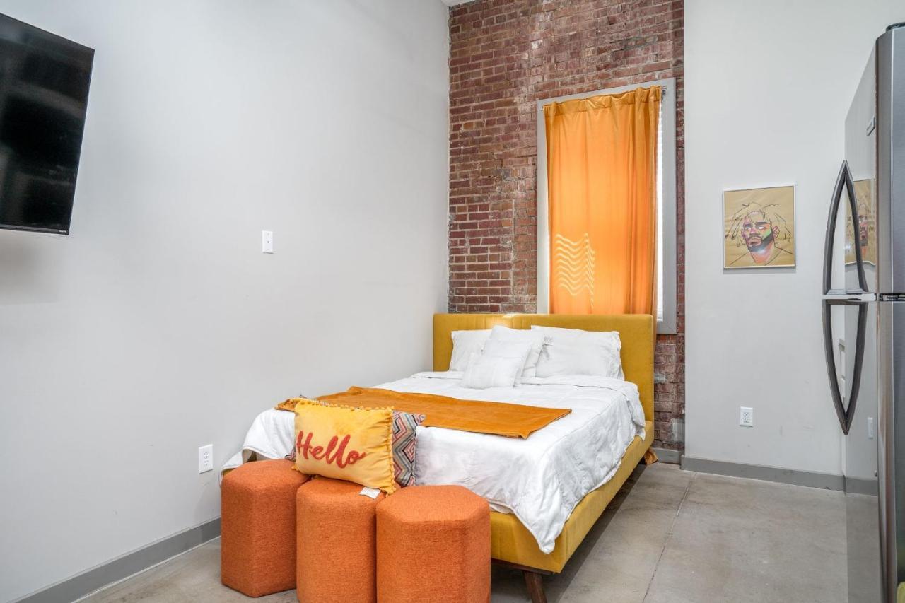 The Davis Lofts At Main Street - Unit 1E Daire Rocky Mount Dış mekan fotoğraf